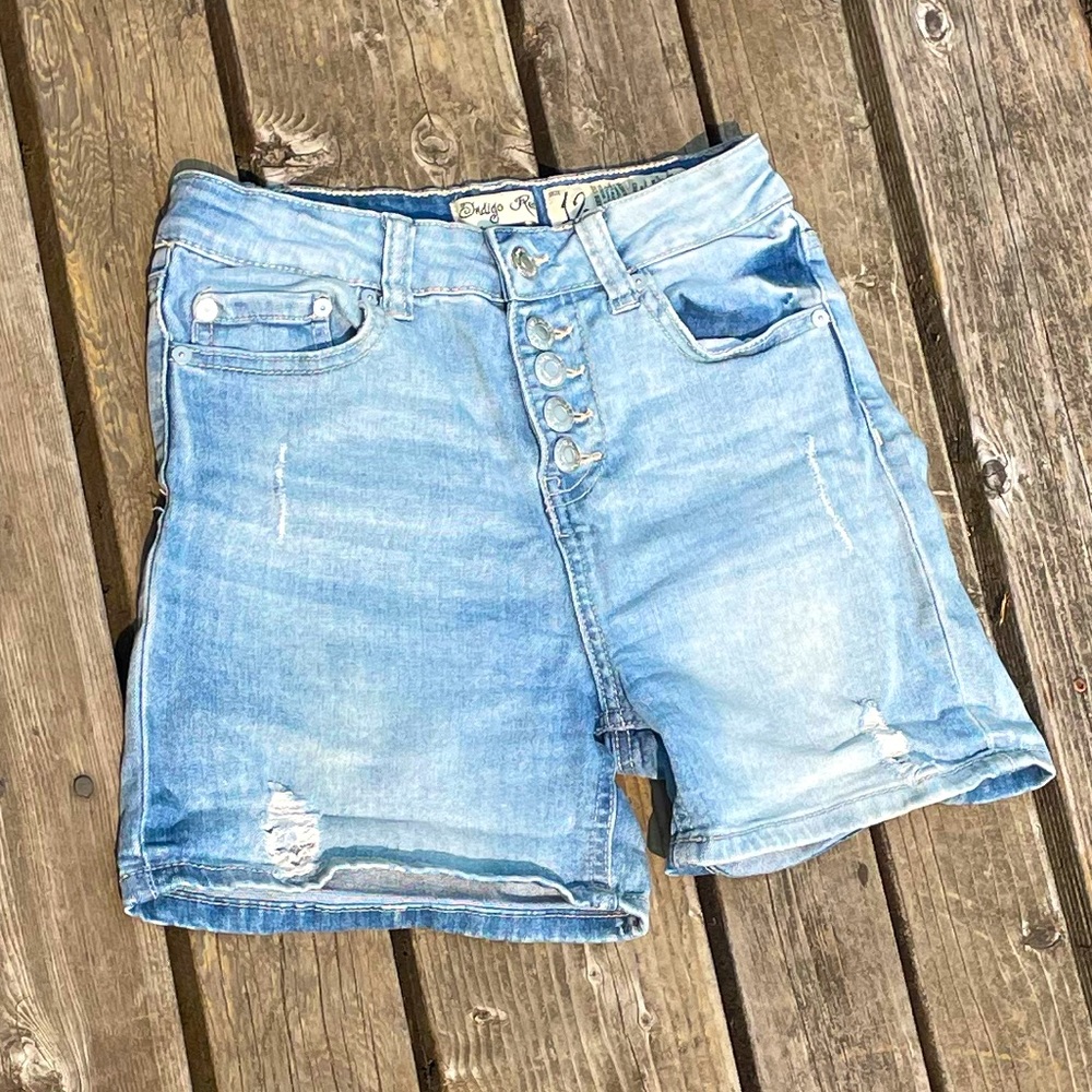 INDIGO REIN High Rise Snap-Button Jean Shorts